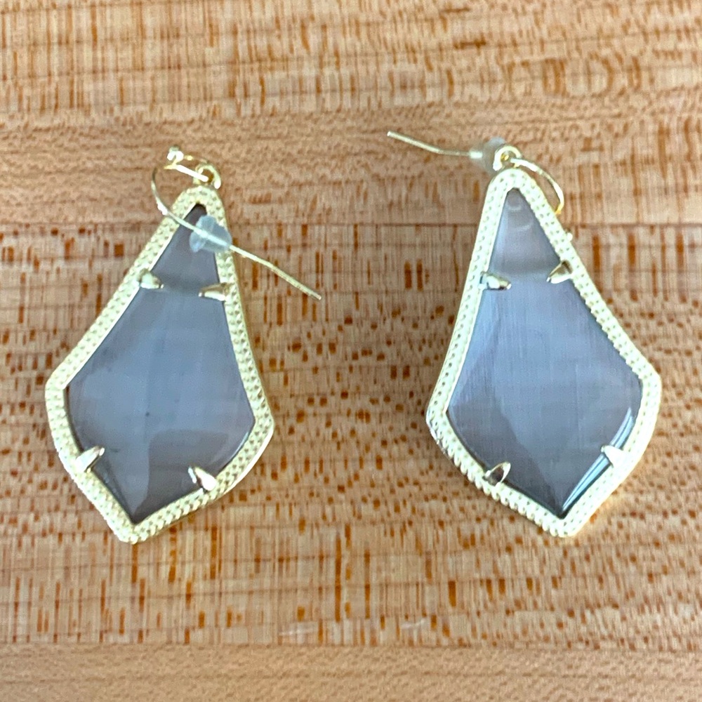 Kendra Scott Gray Stone Earrings